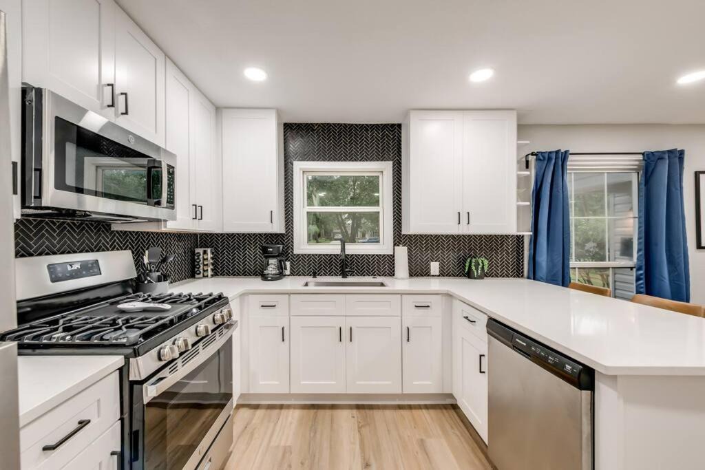 Photo of Kitchen in Original Town