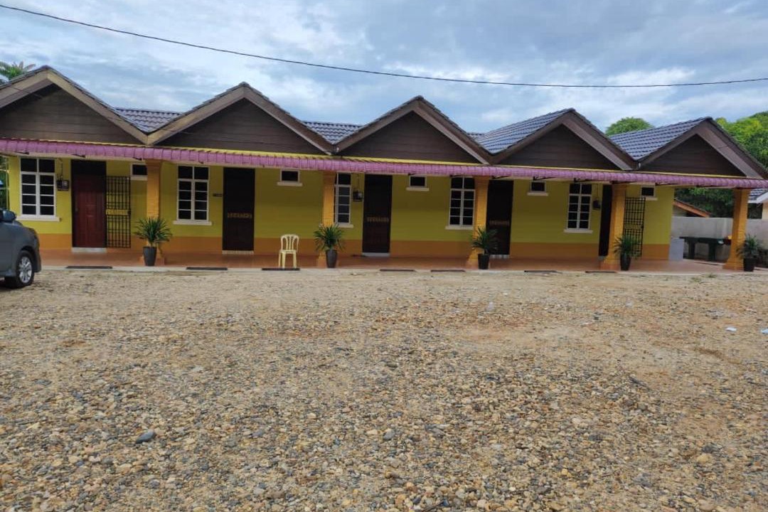 Photo of Buildings in Jerteh