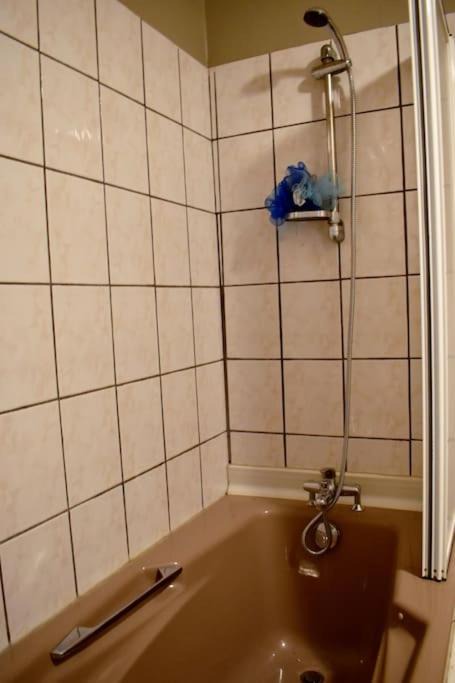Photo of Bathroom in Charency-Vezin