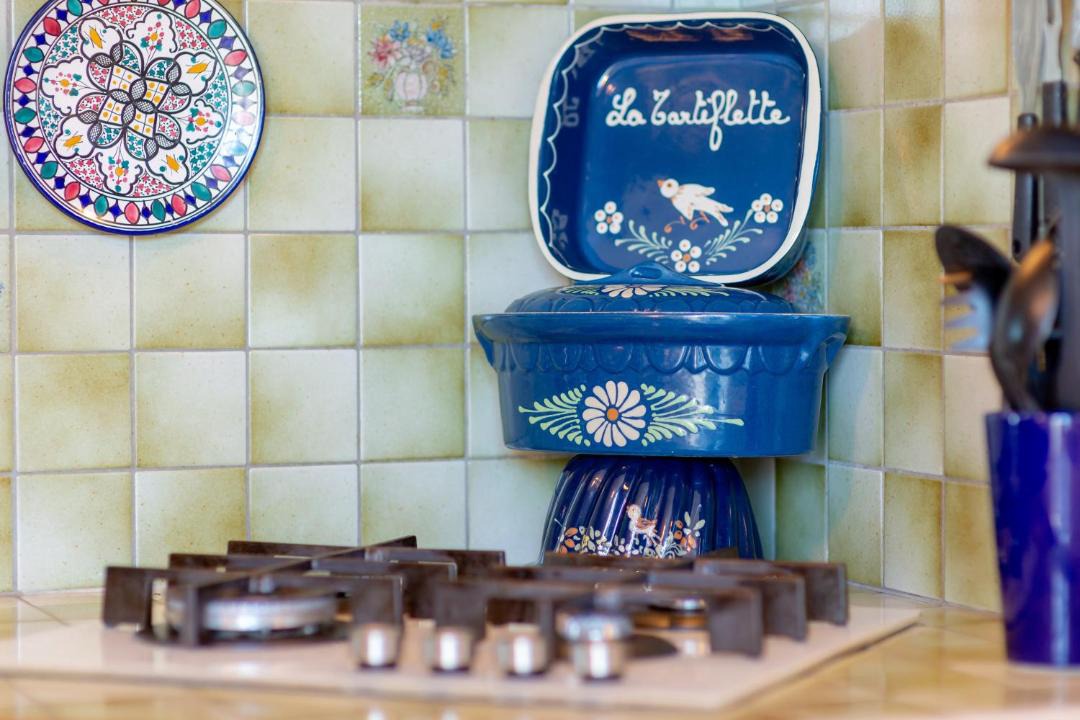 Photo of Others in Verthemex