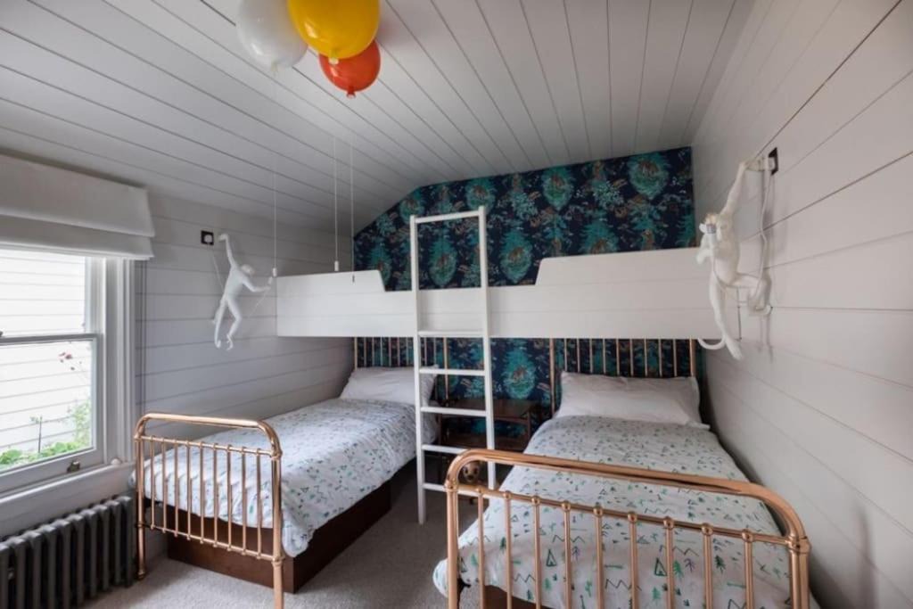 Photo of Bedroom in Deal