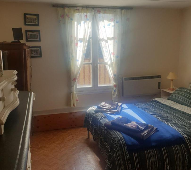 Photo of Bedroom in Saint-Cyr-du-Bailleul