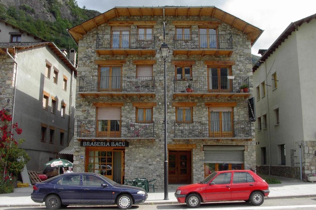 Photo of Buildings in Barruera