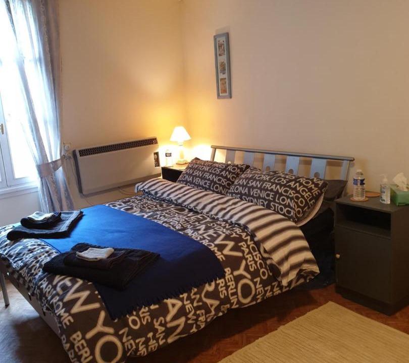 Photo of Bedroom in Saint-Cyr-du-Bailleul