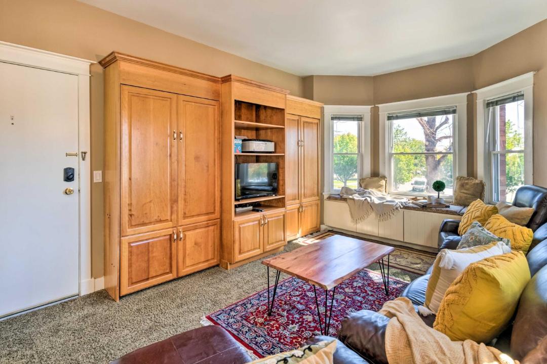 Photo of Livingroom in Downtown Salt Lake City