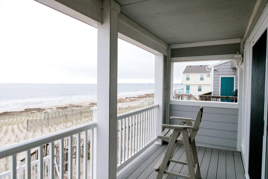 Photo of Patio Balcony in Chic's Beach
