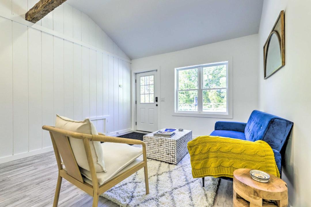 Photo of Livingroom in Marble Dale