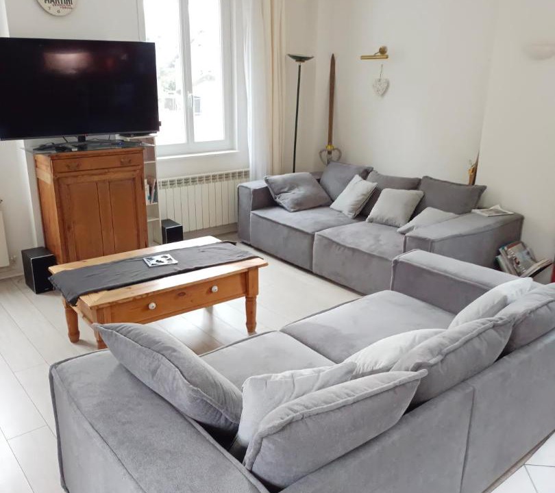 Photo of Livingroom in Theys