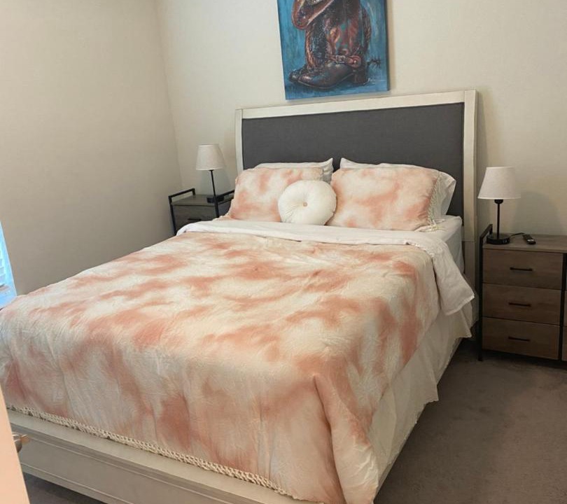 Photo of Bedroom in Aubrey