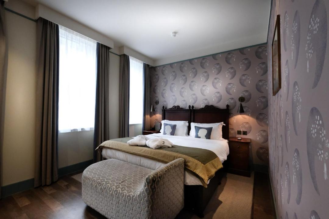 Photo of Bedroom in Bloomsbury