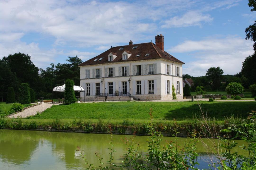 Photo of Others in Pommeuse