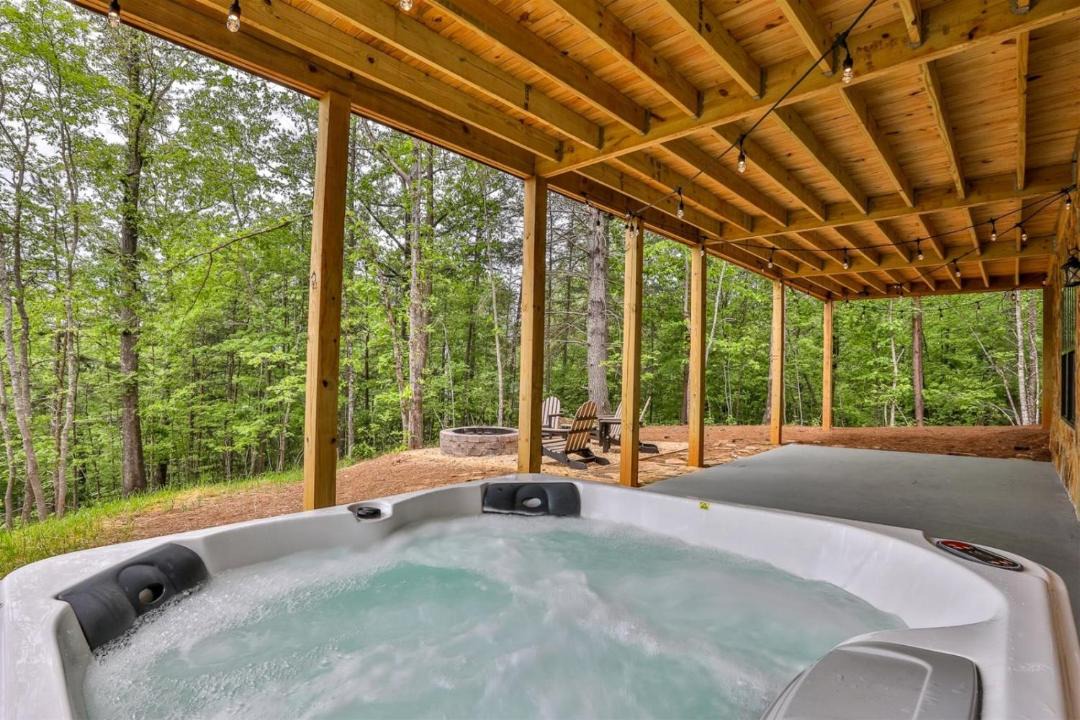 Photo of Others in Mineral Bluff