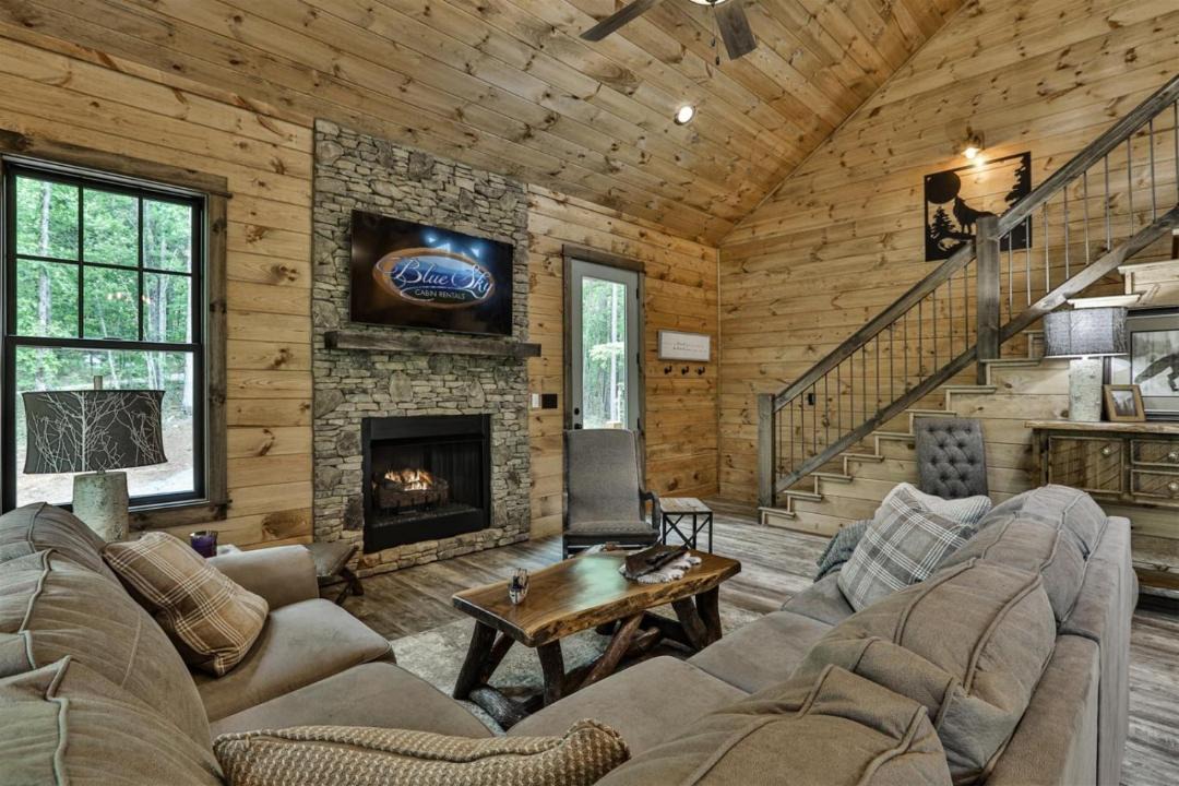 Photo of Others in Mineral Bluff