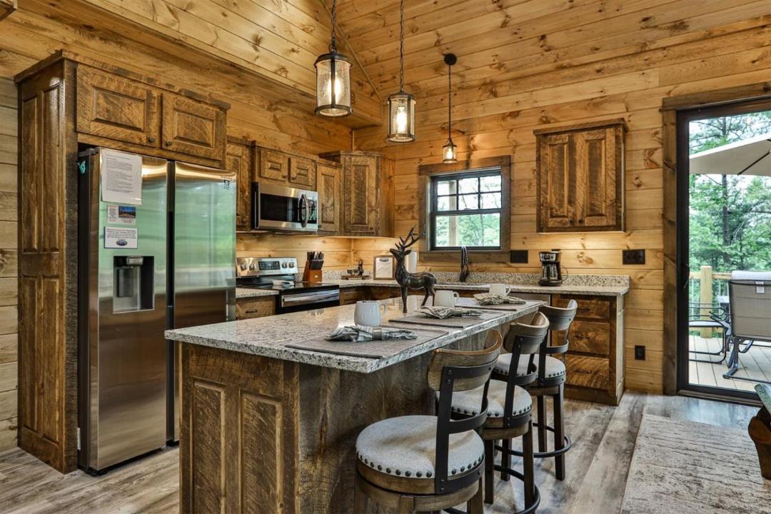 Photo of Others in Mineral Bluff