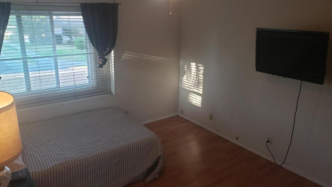 Photo of Bedroom in Hacienda Heights