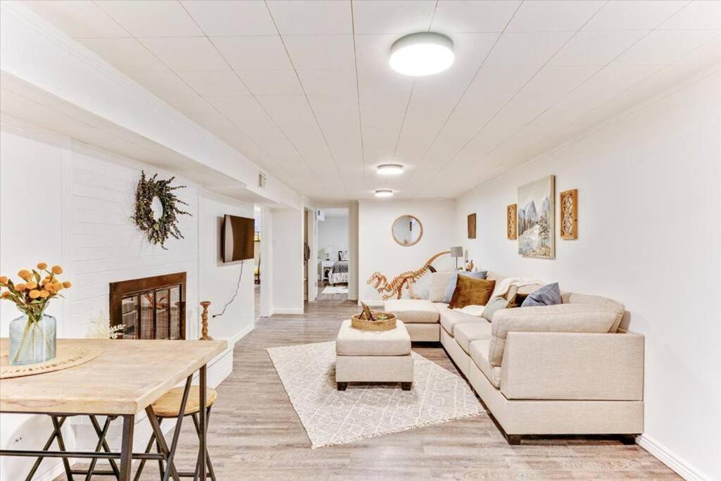 Photo of Livingroom in South Ogden