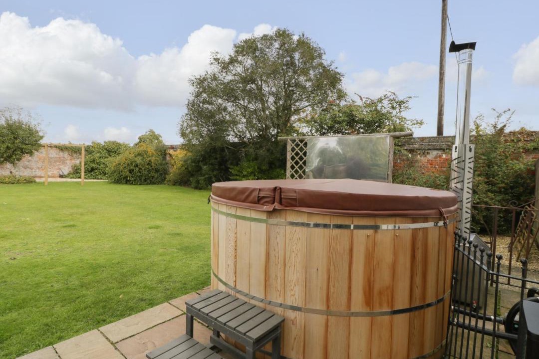 Photo of Others in Corton