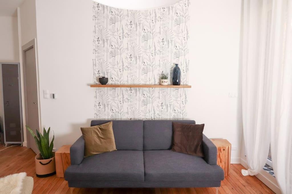Photo of Livingroom in Saint - Aubin - Dupuy