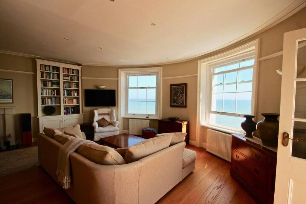 Photo of Livingroom in Deal