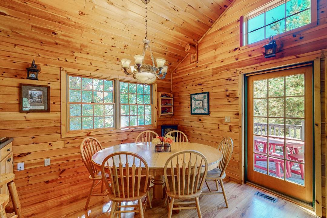 Photo of Livingroom in Empire