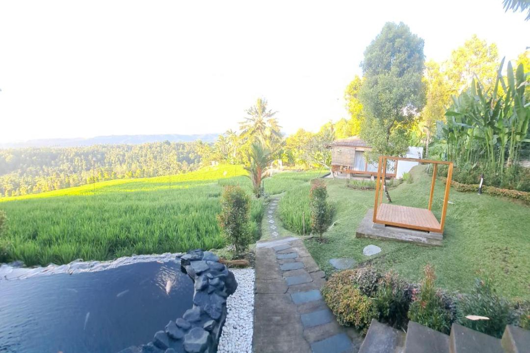 Photo of Others in Munduk