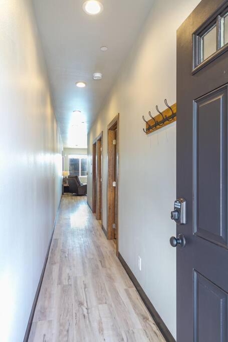 Photo of Others in Valley