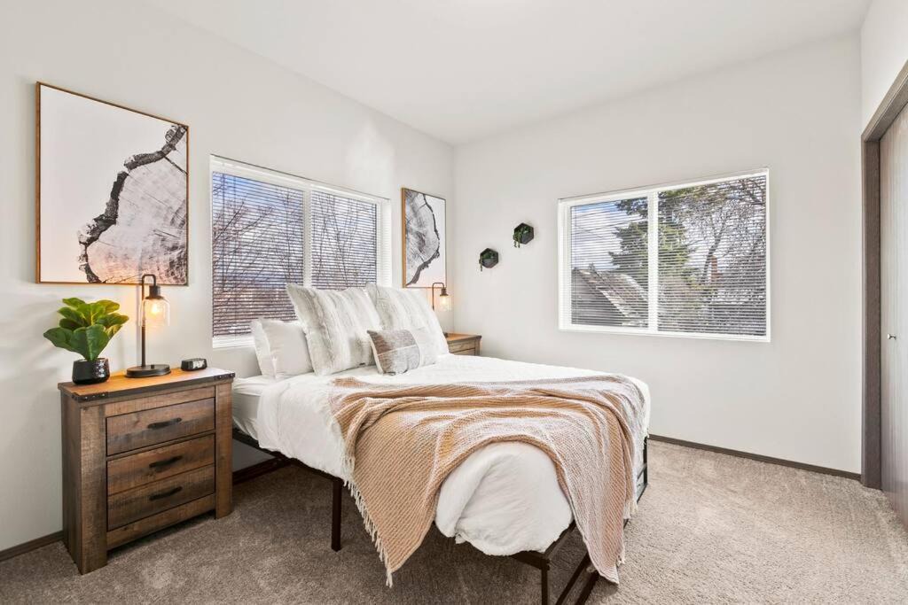 Photo of Bedroom in South Perry District