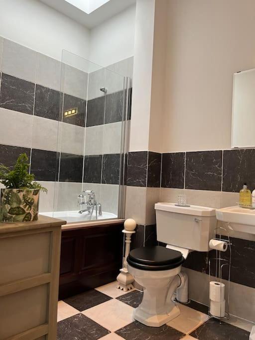 Photo of Others in Lochmaben