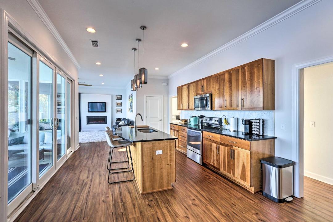 Photo of Others in Shorterville