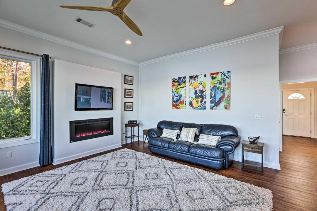 Photo of Others in Shorterville