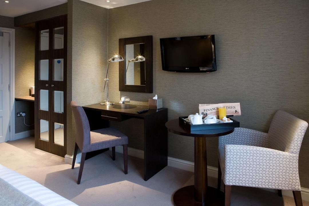 Photo of Others in Lincoln