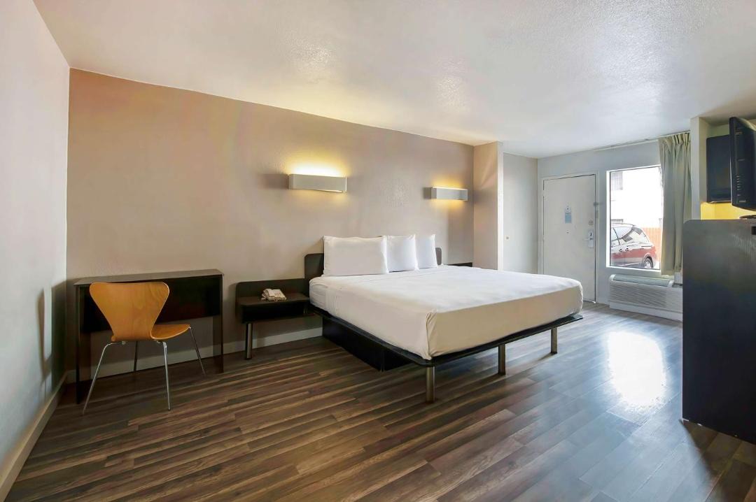 Photo of Bedroom in North San Antonio - SAT