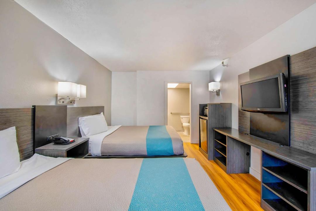 Photo of Others in Peach County