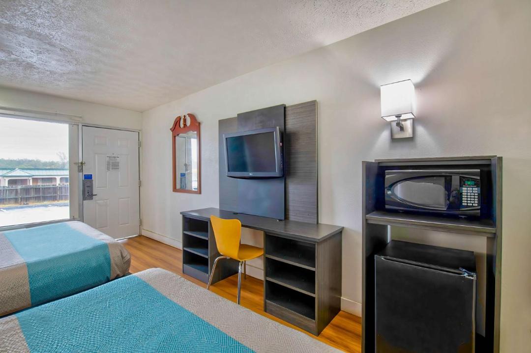 Photo of Others in Peach County