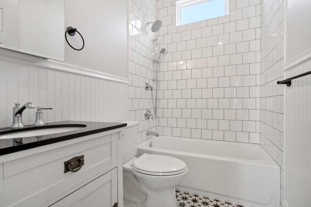 Photo of Bathroom in Faubourg Delassize