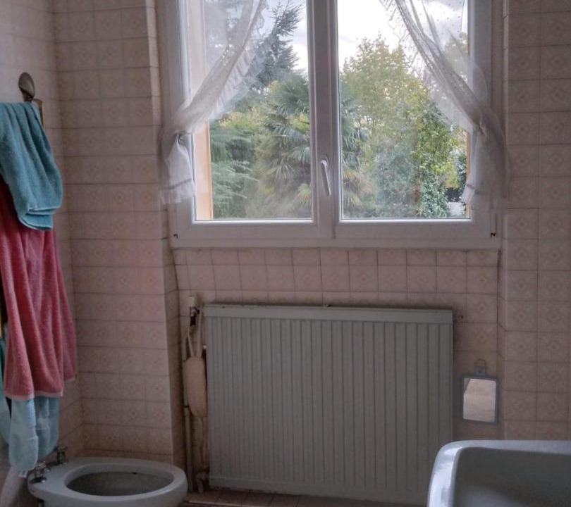 Photo of Others in Antony