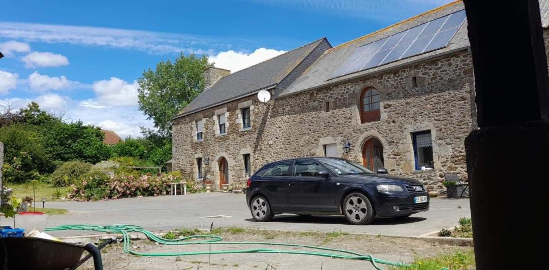 Photo of Buildings in Saint-Lormel