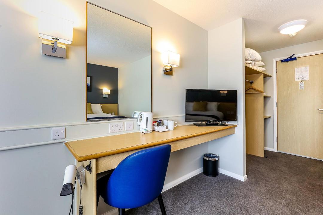 Photo of Others in Rooks Bridge