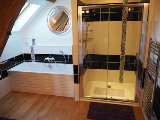 Photo of Bathroom in Saint-Pardoux-Corbier