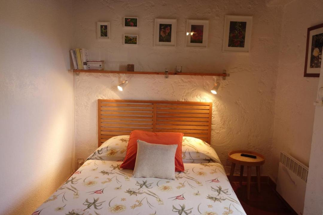 Photo of Bedroom in Rocbaron