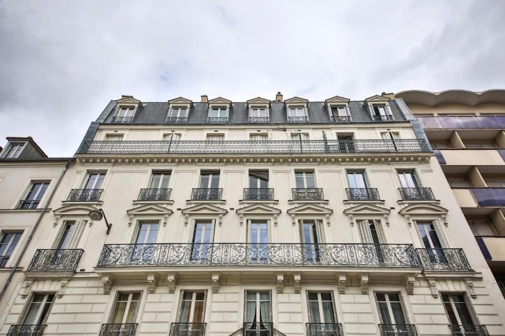 Photo of Buildings in Quartier de l'Ecole-Militaire