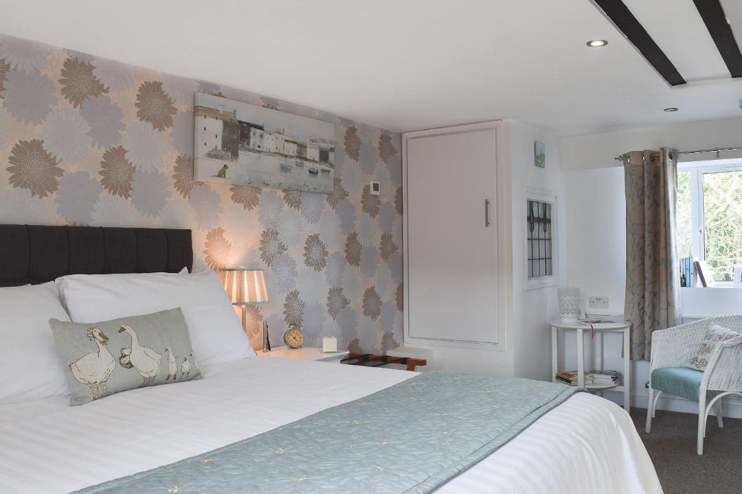 Photo of Others in Lacey Green