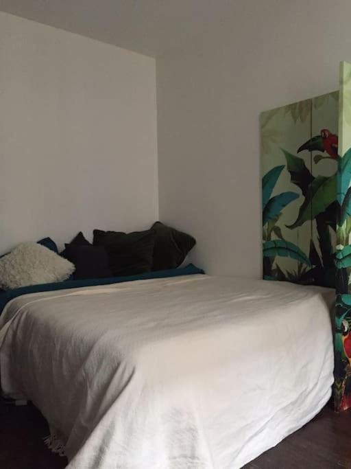Photo of Bedroom in Quartier de la Chapelle