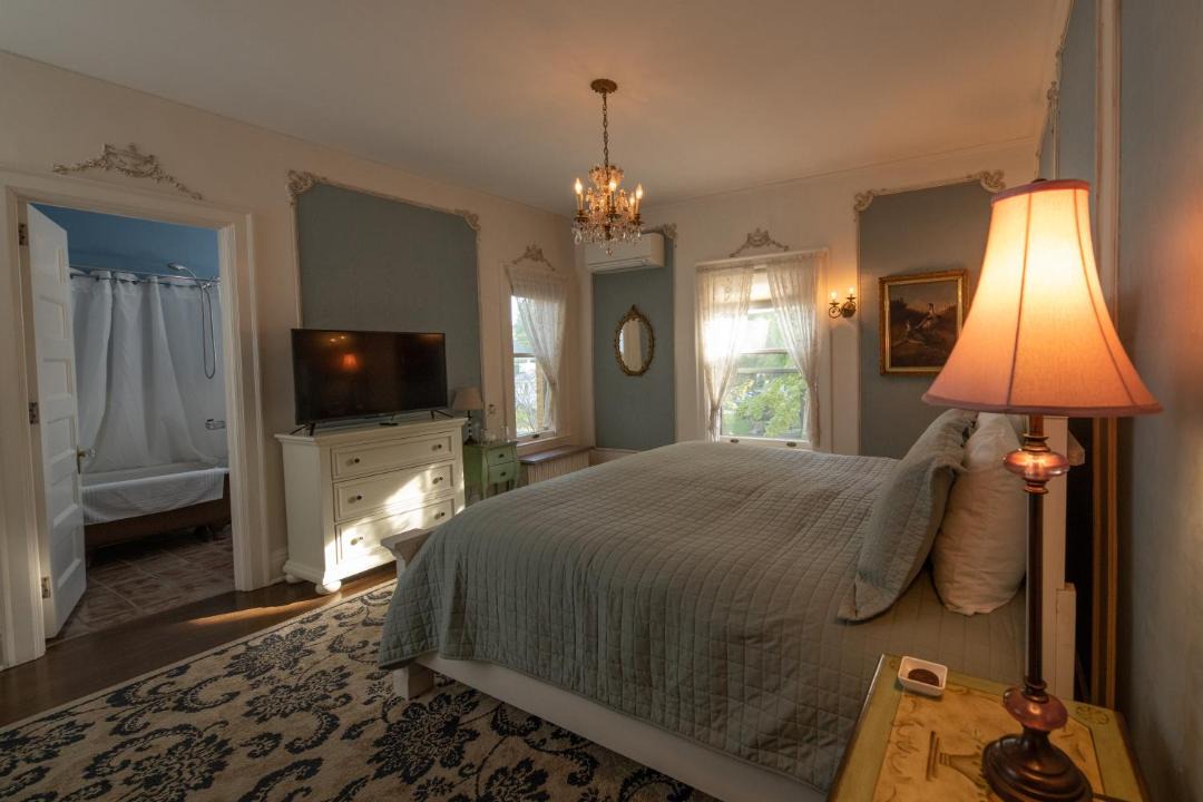 Photo of Bedroom in Ludington