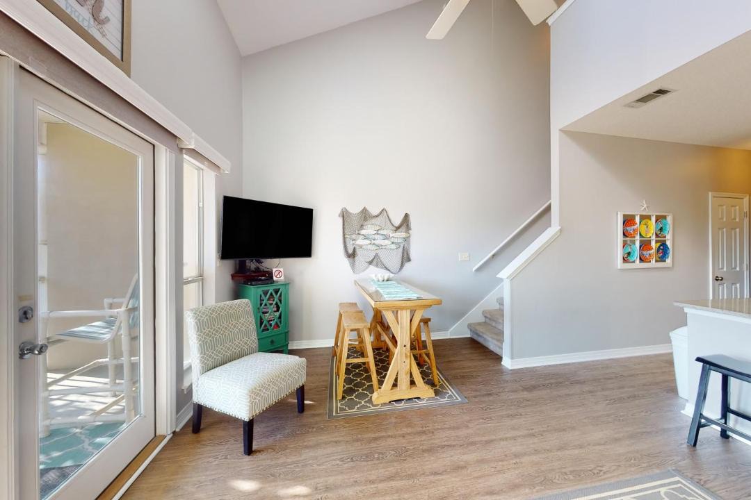 Photo of Livingroom in Crystal Beach