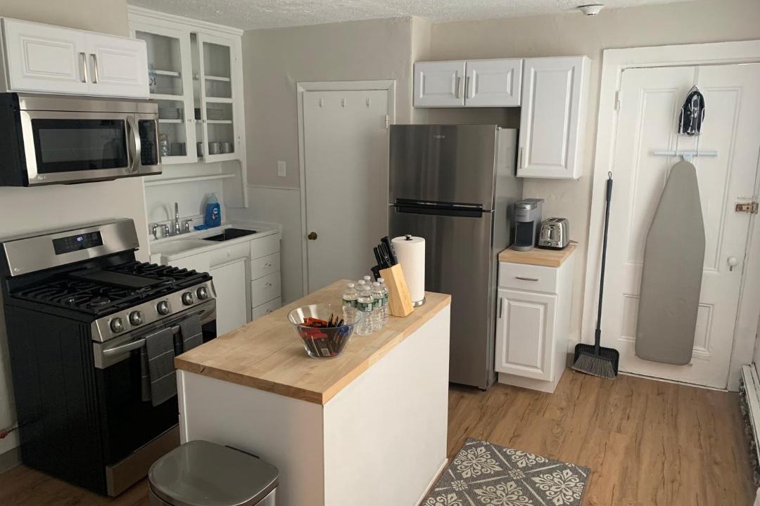 Photo of Kitchen in Inman Square