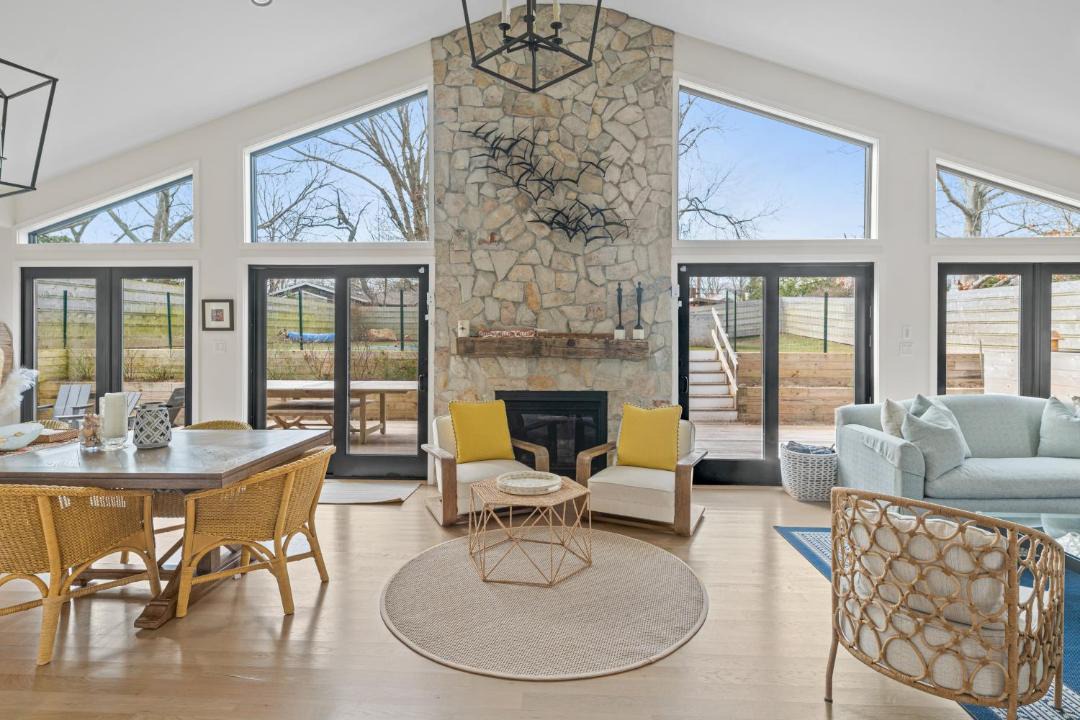 Photo of Livingroom in Culloden Shores