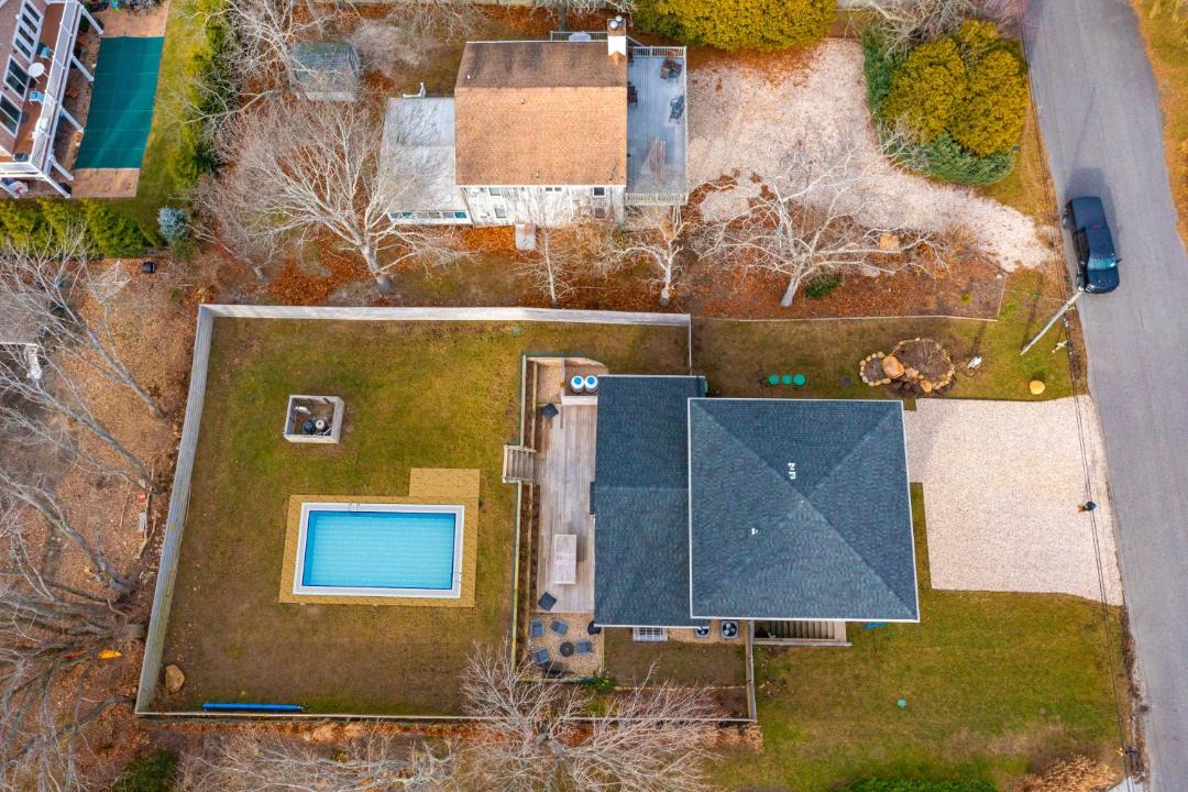 Photo of Buildings in Culloden Shores