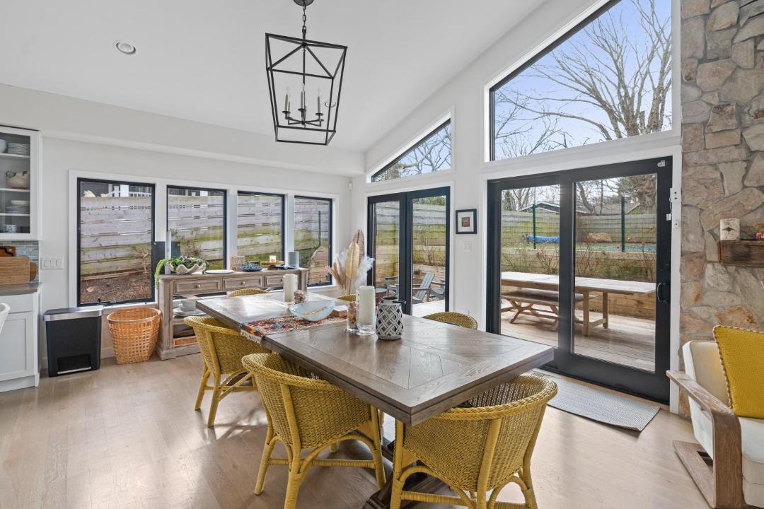 Photo of Livingroom in Culloden Shores