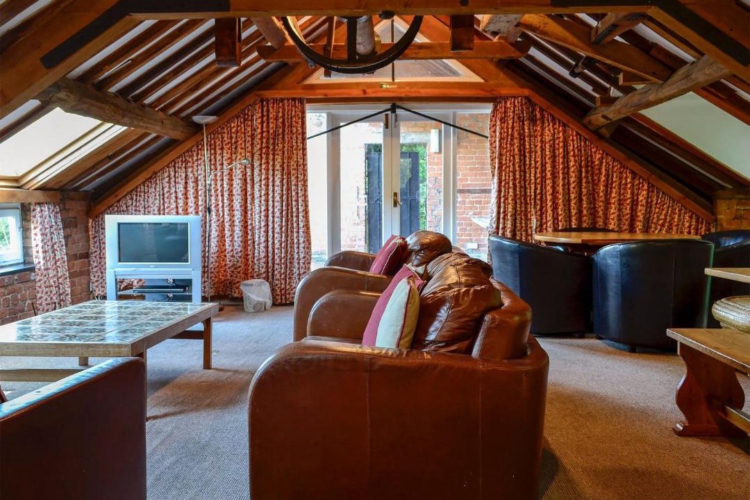 Photo of Others in Overton-on-dee